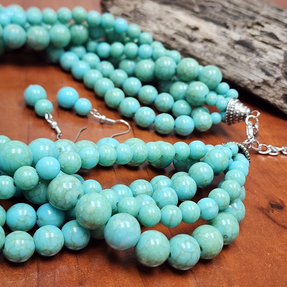 Vintage Chunky Faux Turquoise Beaded Statement Necklace and Pierced Earring Set - Picture 8 of 9